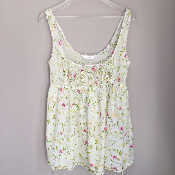 Tops - Victoria’s Secret vintage tank top camisole floral